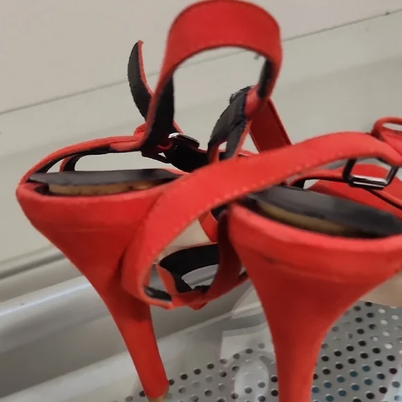 Rebecca Minkoff Red Suede Strappy Heels Sandals Ankle Strap - Picture 4 of 5